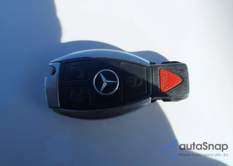 2012 Mercedes-Benz E 350 z USA, uszkodzony, nr VIN WDDKK5KF8CF141617